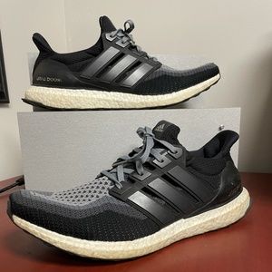 ADIDAS ULTRA BOOST 2.0 CORE Black White Grey